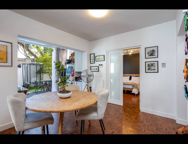 2 BEDROOM APARTMENT FOR SALE IN VREDEHOEK